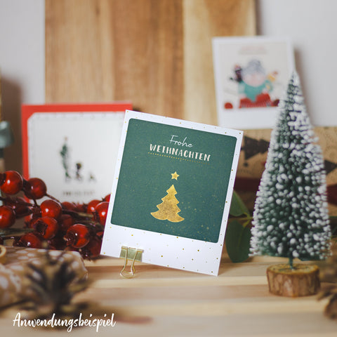Das Zauberhafte Zeit 8er Postkarten-Set von Pickmotion zeigt "Frohe Weihnachten" und einen goldenen Weihnachtsbaum - ideal als festliche Fotopostkarte oder für herzliche Weihnachtssprüche.